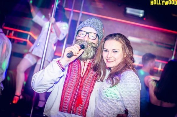 «Козацька» вечірка в луцькому клубі. ФОТО