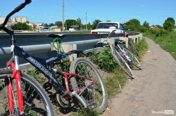 Відпочинок під Луцьком. Річка Чорногузка. ФОТО
