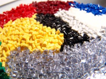 Виготовлення пластмасових деталей*