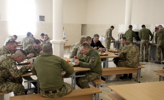 Українські десантники відтепер житимуть в гуртожитках, збудованих за стандартами НАТО