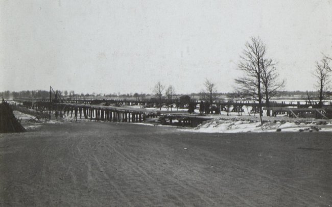 Як виглядав міст в Чебенях 100 років тому. РЕТРОФОТО