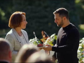 Зеленський нагородив вчительку з Волині. ФОТО