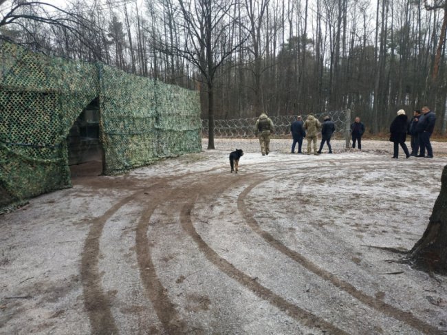 Район Волині, що межує з Білоруссю, відділився від неї колючим дротом
