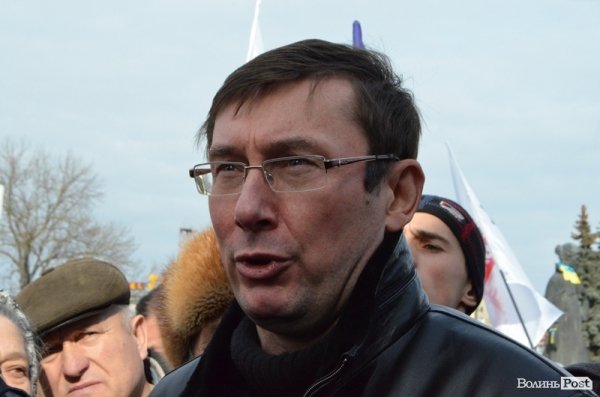 Майдан у Луцьку: Віче і хода на ДПЗ. ФОТО