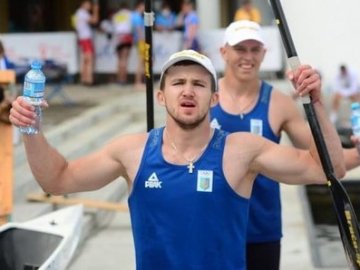 Волинянин Павло Борсук здобув «срібло» на чемпіонаті світу з веслування на байдарках і каное