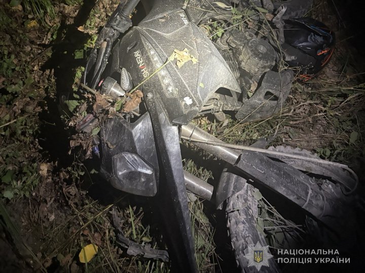 Летальна аварія на Волині: 19-річний водій мотоцикла на смерть збив пішохода