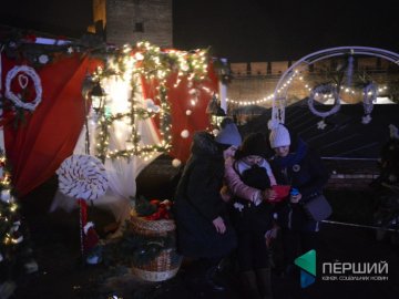 Новорічна містерія у Луцькому замку 2019. ФОТО