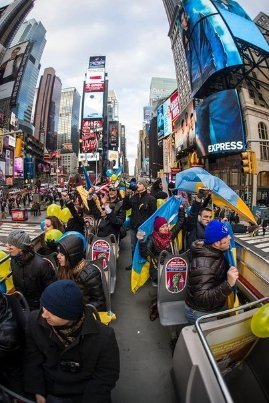 Нью-Йорком їздив «МайданоБус». ФОТО