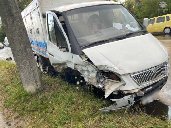Водій, який скоїв ДТП на Набережній, був п'яний