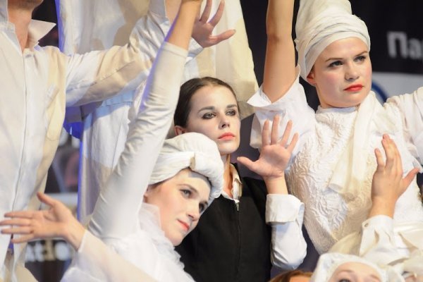 У стінах Луцького замку - театрально-джазовий перформанс від театру «ГаРмИдЕр». ФОТО