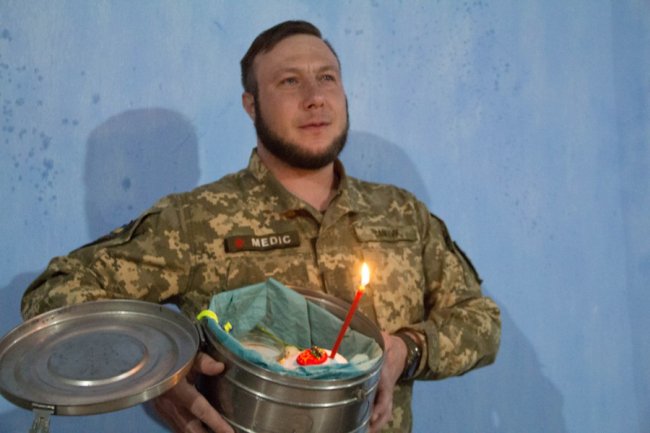 Як бійці волинської бригади зустрічають Великдень на передовій. ФОТО