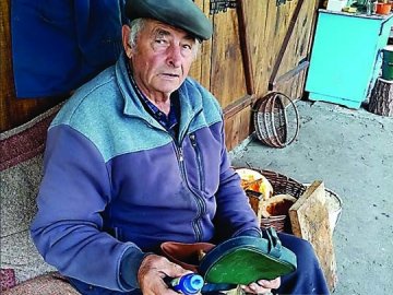 Волинянин робить чудодійну мазь