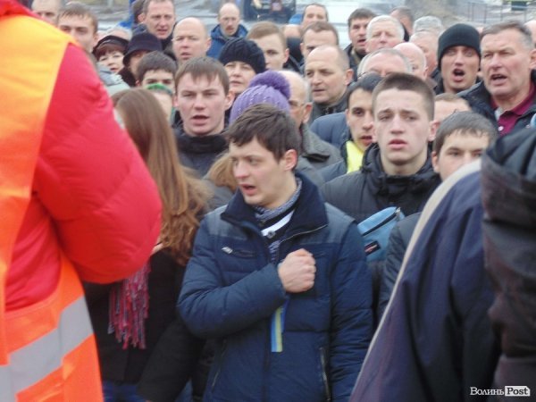 Хода до «площі Героїв Майдану» в Луцьку. ФОТО. ВІДЕО