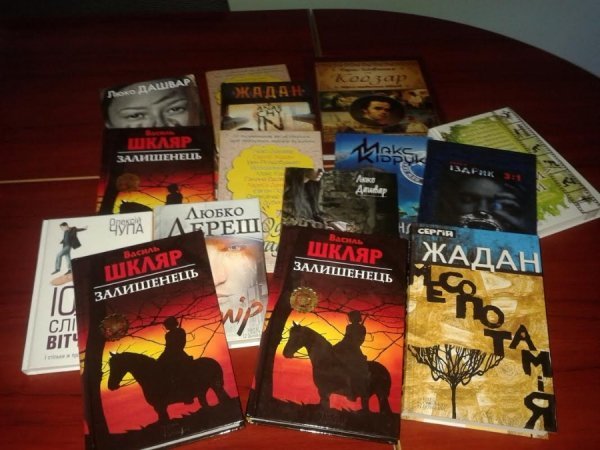 У Луцьку для бійців закупили прилад нічного бачення, 200 аптечок та 12 плащів. ФОТО 