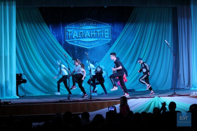 Від репу до математики: які таланти демонстрували на конкурсі у Володимирі. ФОТО