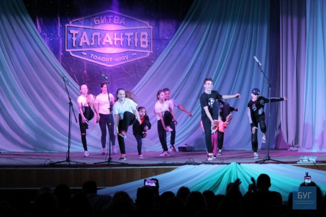 Від репу до математики: які таланти демонстрували на конкурсі у Володимирі. ФОТО