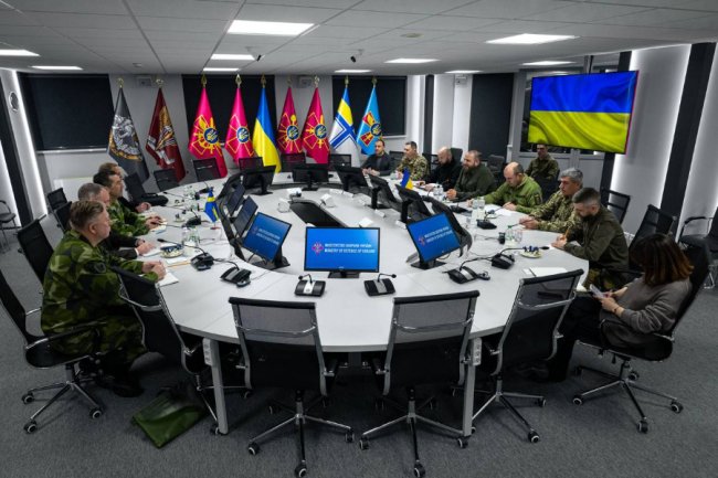 Україна і Швеція домовляються про винищувачі Gripen, - Міноборони