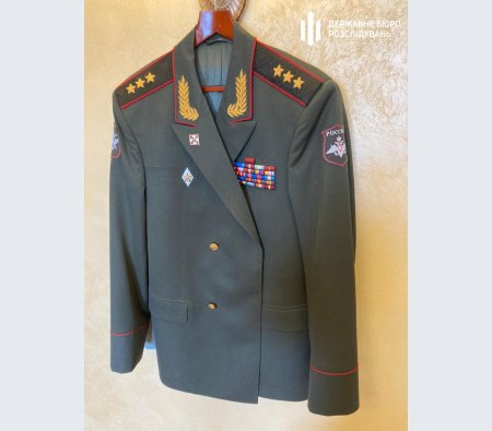 ДБР викрило масштабне відмивання грошей російським генералом через бізнес-партнера Киви