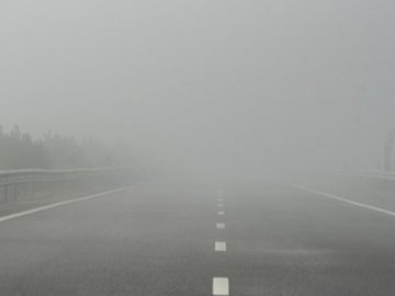 Через негоду на дорозі Київ-Ковель-Ягодин – моторошна аварія за участі 6 авто: є загиблі. ВІДЕО