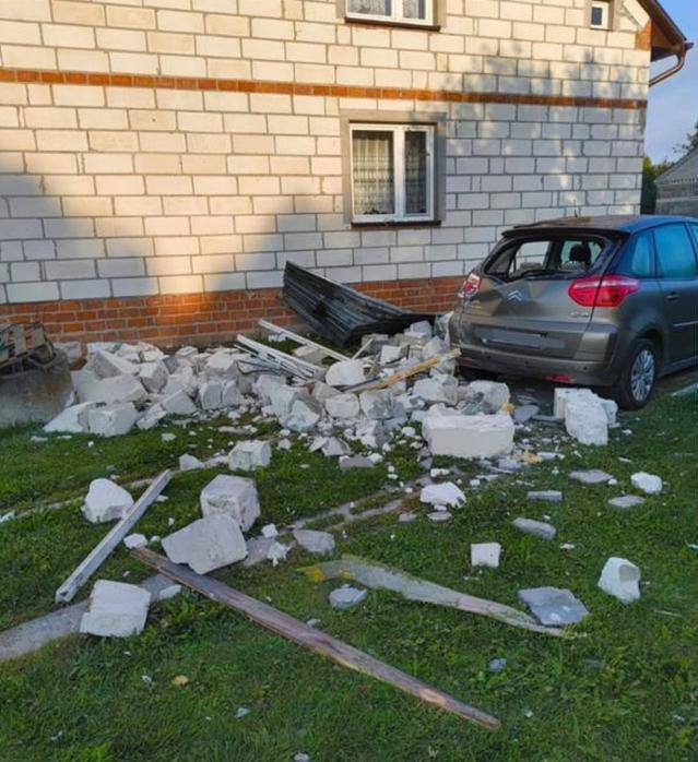 У Польщі російський дрон уперше пошкодив житловий будинок