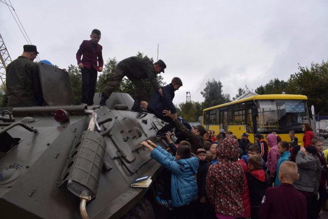 Школярі відвідали луцьких нацгвардійців