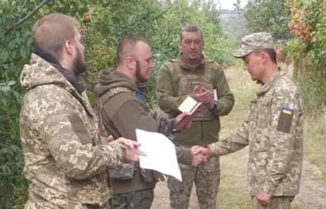 Танкістів волинської бригади на передовій нагородили державними відзнаками. ФОТО