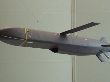 Великобританія готується відправити в Україну ракети великої дальності, − Washington Post