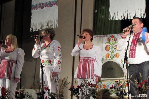 Смаколики для воїнів АТО готували у Володимирі-Волинському. ФОТО