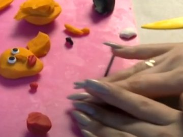 Арттерапія по-луцьки: дітей та дорослих вчать створювати мультики. ВІДЕО
