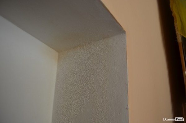 Історія без терміну давності: за мешканців аварійного будинку «взялися» у Луцькраді. ФОТО