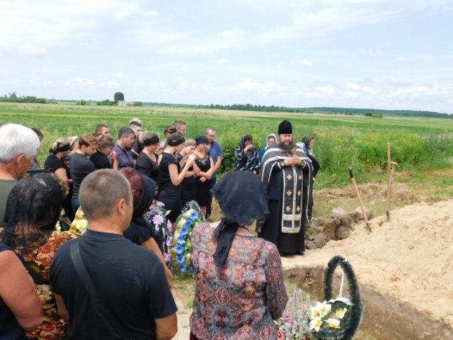 На Волині поховали атовця Володимира Миколайчука