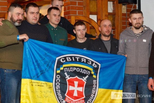 На вечорі пам’яті Скрябіна в Луцьку зібрали гроші на лікування бійця