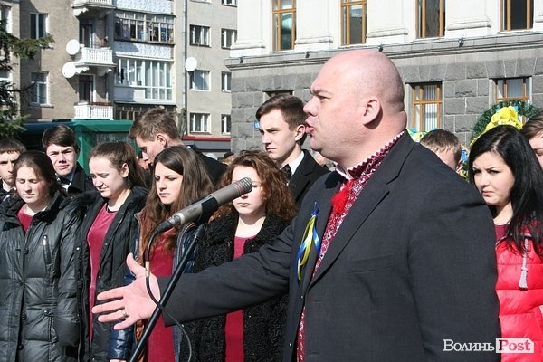 Луцьк вшанував Шевченка. ФОТО