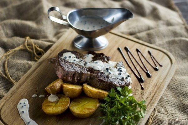 Фотовиставка Антона Аношина