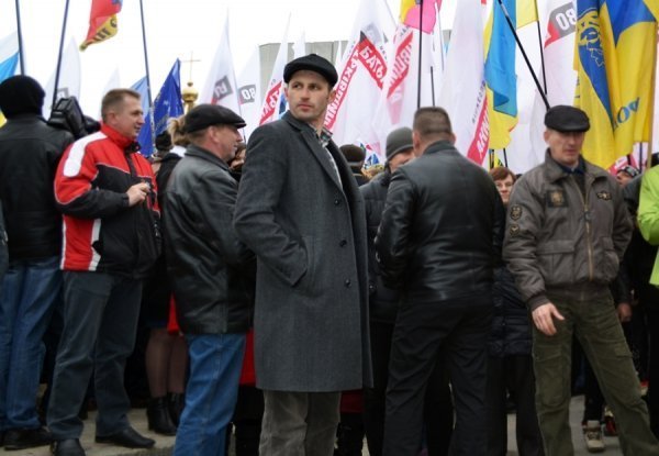 «Вставай, Україно» у Луцьку: обличчя протесту. ФОТО