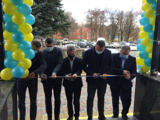 У Ковелі відкрили оновлене приймальне відділення екстреної медичної допомоги. ФОТО