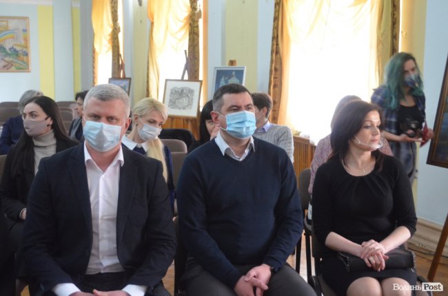 У найбільшому виші Волині презентували повне 14-томне зібрання творів Лесі Українки. ФОТО