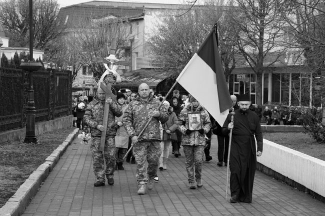 Лучани попрощалися із Героєм Олександром Зарембою