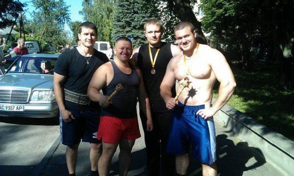 У Нововолинську  увіковічнили пам'ять  Героїв АТО. ФОТО