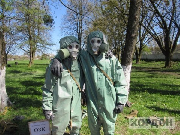 На Волині юнаків готують до бою. ФОТО