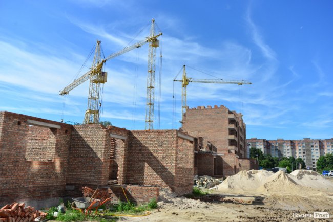 Як у Луцьку будують яскравий ЖК комфорт-класу «Caramel Residence». ФОТО*