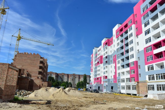 Як у Луцьку будують яскравий ЖК комфорт-класу «Caramel Residence». ФОТО*