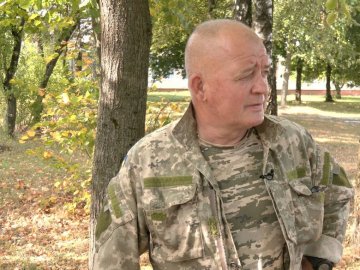 «Знає про військовий вишкіл не з підручників»: історія демобілізованого вчителя з Волині. ВІДЕО