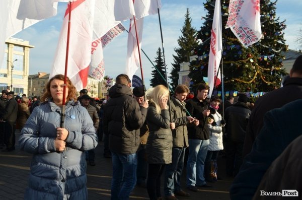 Народне віче Луцька вимагає відставки Войтовича та Клімчука. ФОТО. ВІДЕО
