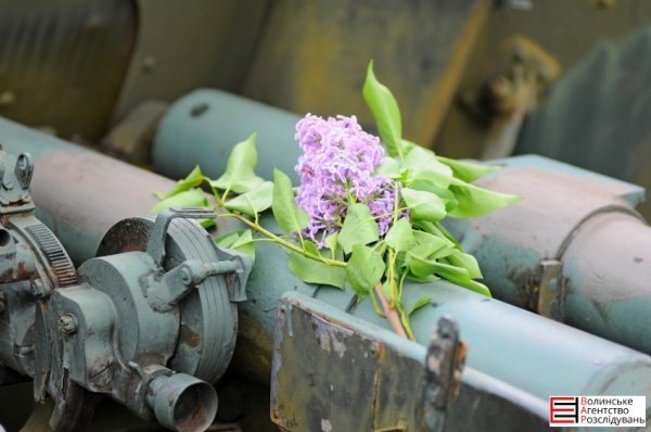 У музеї військової техніки відбулося відкриття оновленої стели Героїв Радянського Союзу. ФОТО