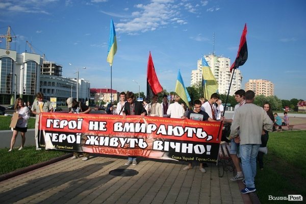 У Луцьку пройшов Марш пам'яті Героїв. ФОТО