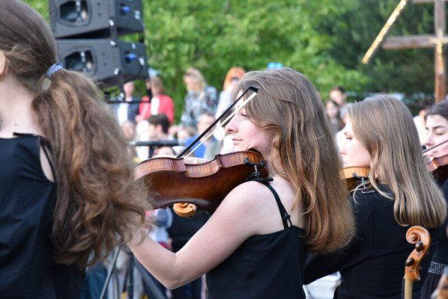 Подорож у часі: яким був третій день арт-променаду «Так звучить Луцьк». ФОТО