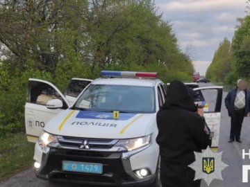 Під час розстрілу поліцейських на Вінниччині в автівці була ще одна людина