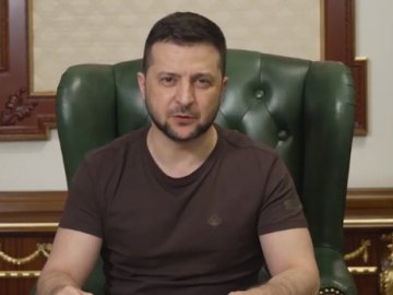 «Передній край нашої оборони просто завалений трупами російських солдат», – Зеленський