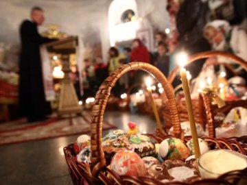Комендантська година у пасхальну ніч: Погуляйко розповів, як на Волині святкуватимуть Великдень 